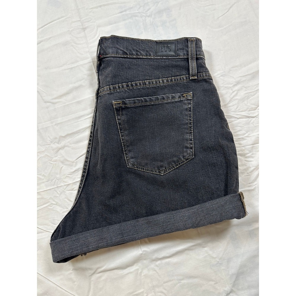 BDG Urban Outfitters Mom High Rise Denim Shorts Washed Black Size 32 Cuffed